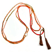 Load image into Gallery viewer, Glass Beaded Necklace