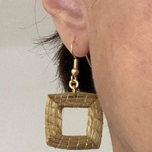 Load image into Gallery viewer, Geometric Earrings