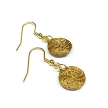 Load image into Gallery viewer, Hoop Earrings golden grass
