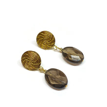 Load image into Gallery viewer, Golden stud hoop earrings with gemstone
