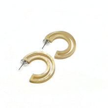 Load image into Gallery viewer, Open Hoops Earrings - Horn
