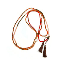 Load image into Gallery viewer, Multi-purpose beaded necklace - Glass beads
